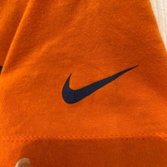 Peyton‎ Knows Nike Orange T-shirt Small Slim Fit Denver Broncos Logo Womens Mens - Picture 3 of 9